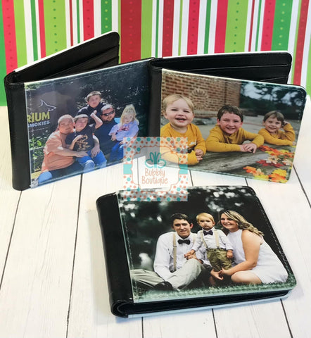 Personalized photo wallet